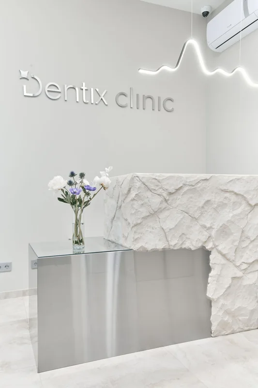 Интерьер клиники Dentix