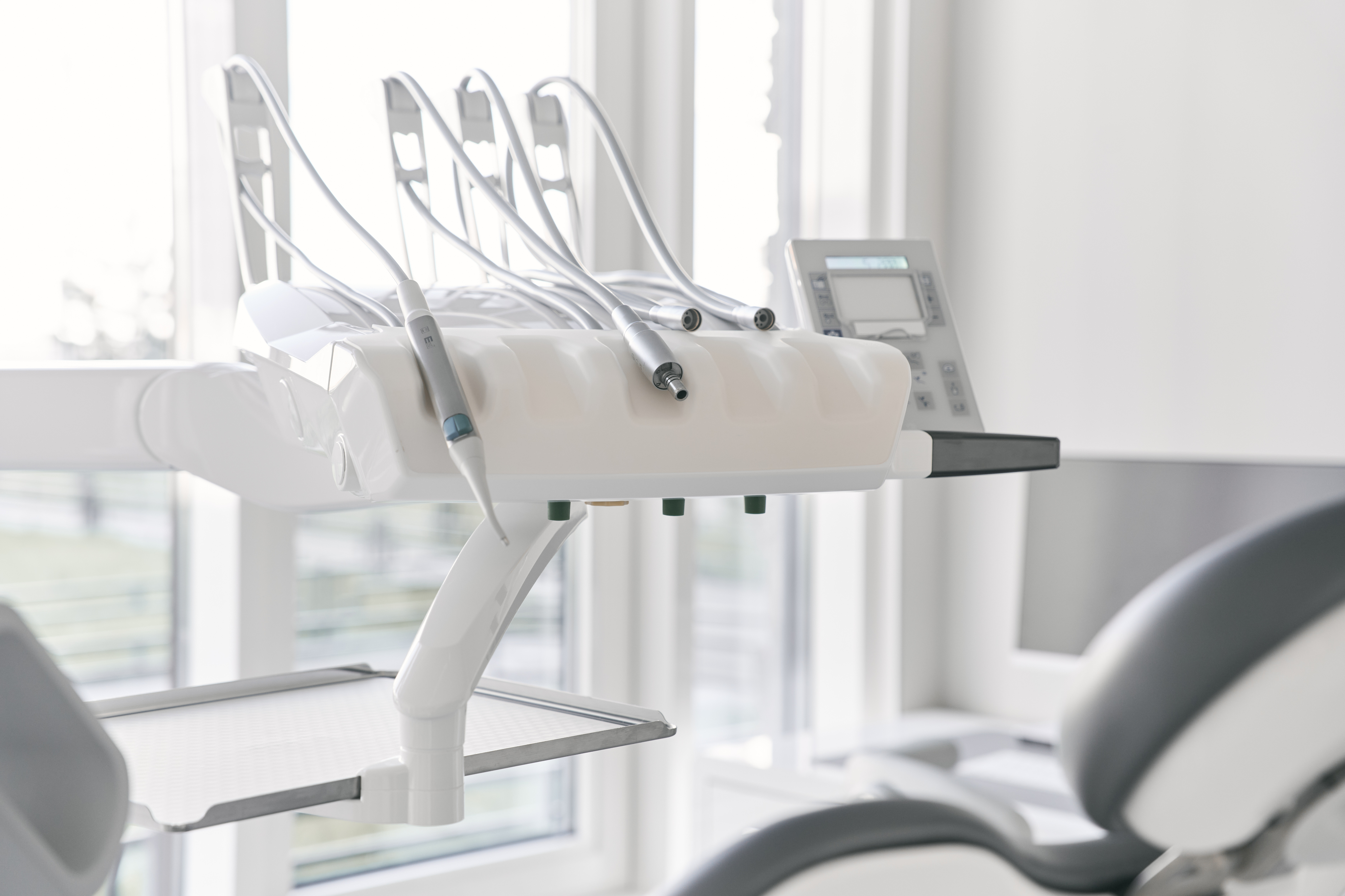 Стоматологическое оборудование в кабинете Dentix